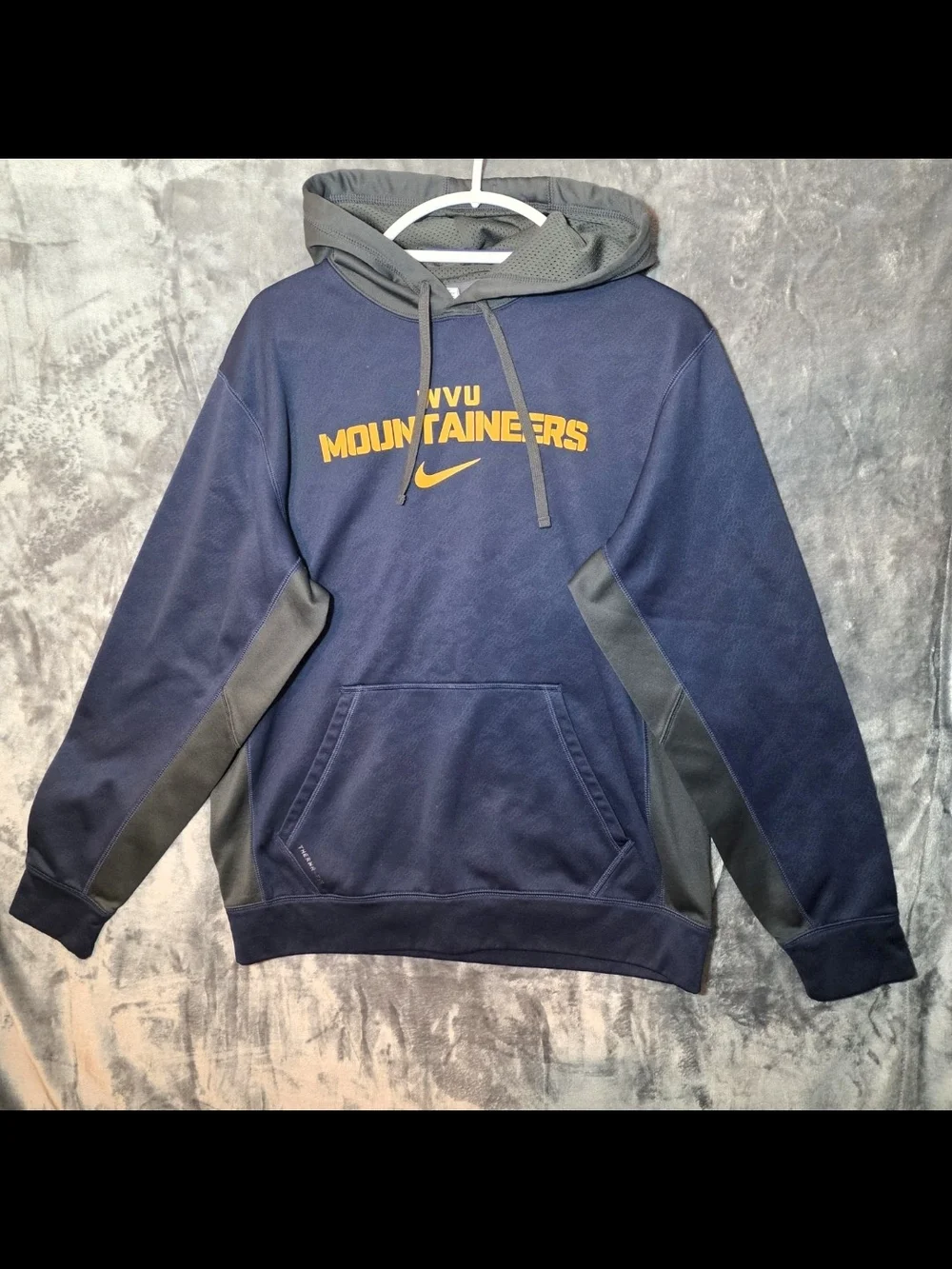 Nike Therma-FIT West Virginia Mountaineers Pullover Hoodie